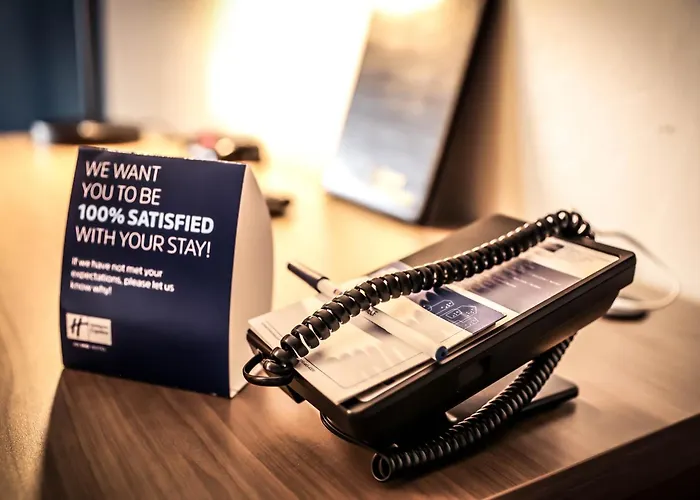 Express & By Ihg 3*