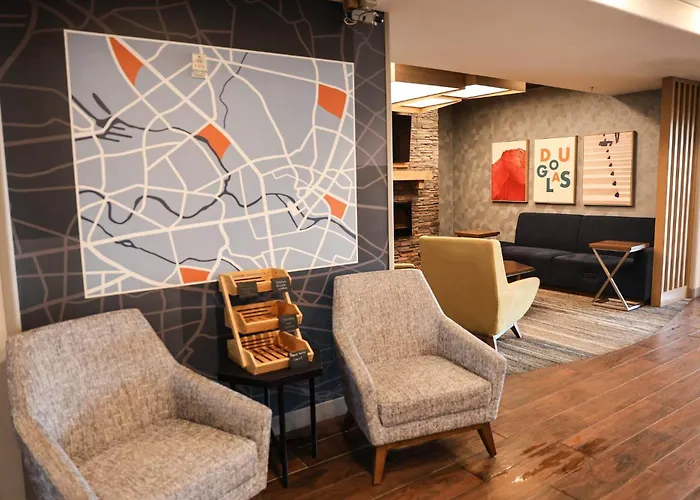 Hotel Express & By Ihg Douglas