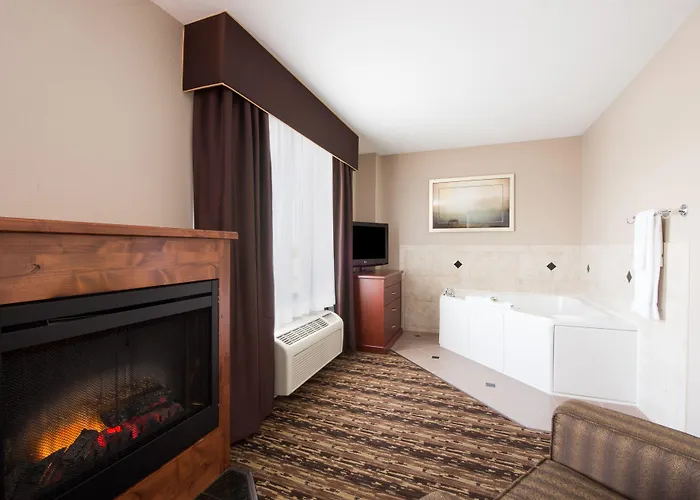 Express & By Ihg Hotel Douglas